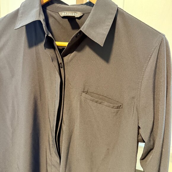 π€ Athleta Urbanite Top 2.0 | Size Medium - Fits like a Large - Picture 2 of 13